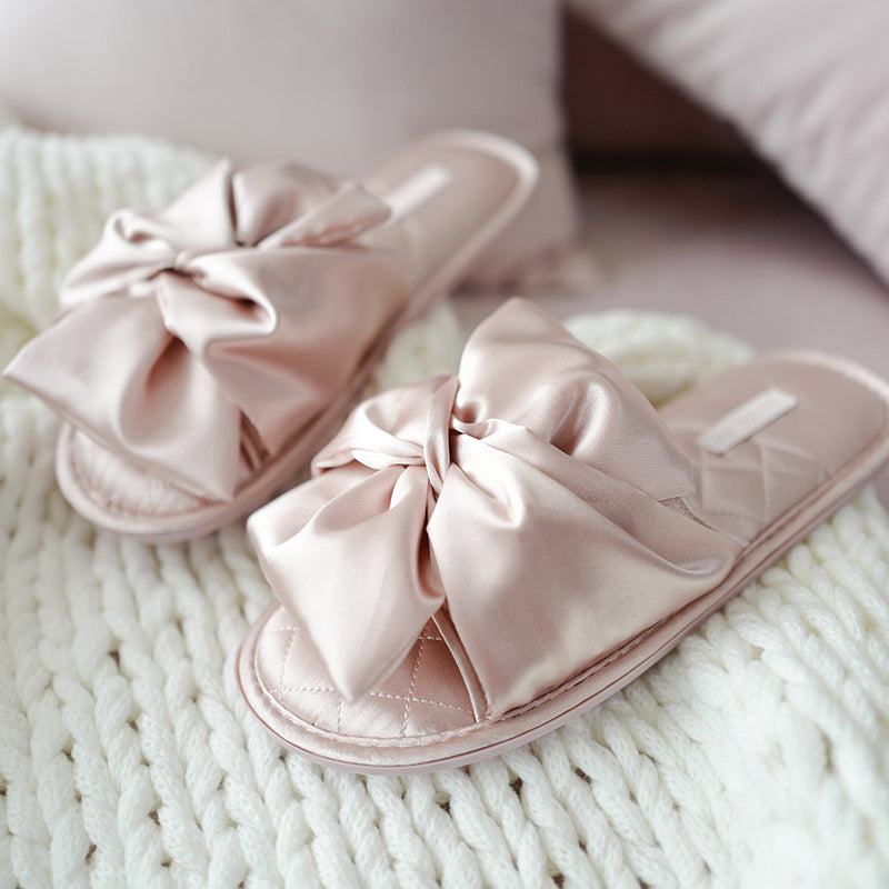 HEDGPETH Women's Slippers with Cute Bow Indoor or Outdoor Slippers